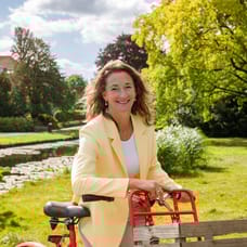 Suzanne van de Vijver - Commercieel Medewerker